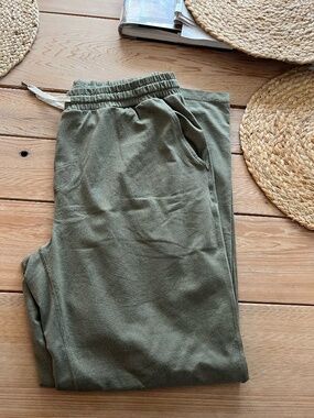 Vuori Men’s Joggers XL Green